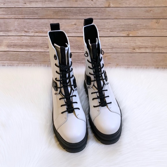 UGG Sheena Platform Combat Lace-Up Boots - Picture 4 of 8